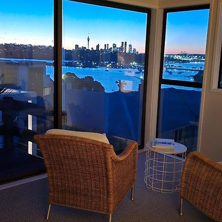 2 Bedroom Home, City And Sea Views Auckland Eksteriør billede