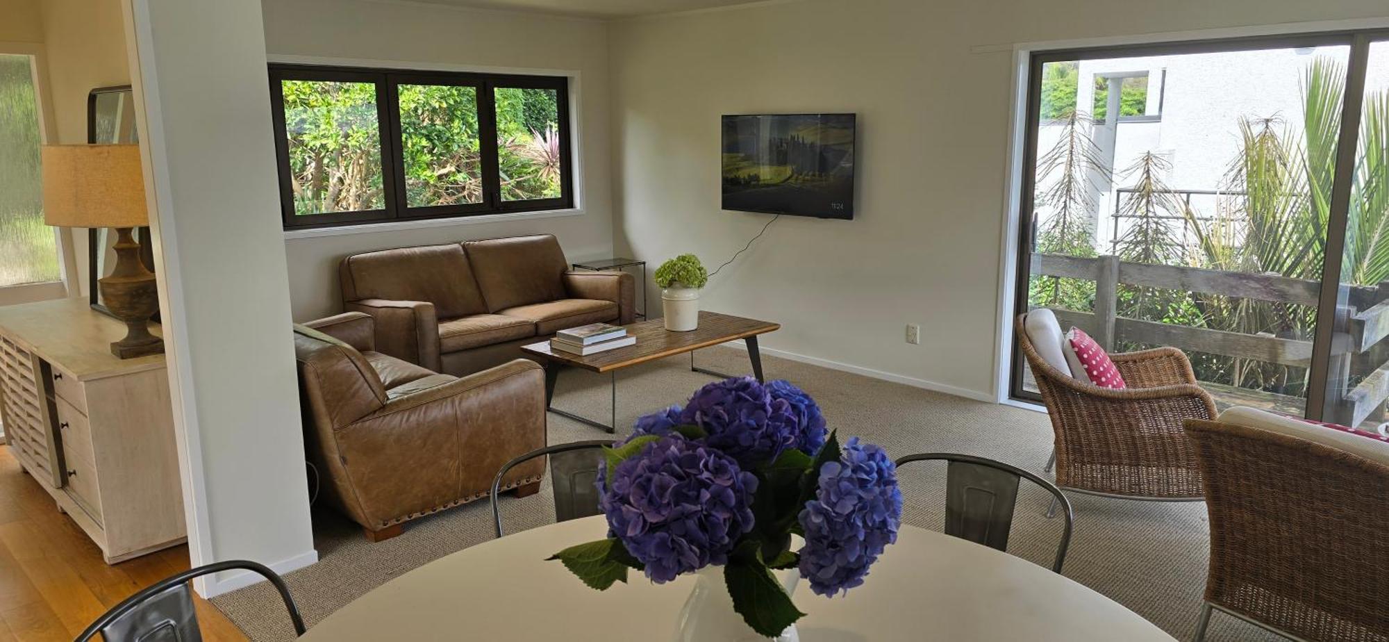 2 Bedroom Home, City And Sea Views Auckland Eksteriør billede