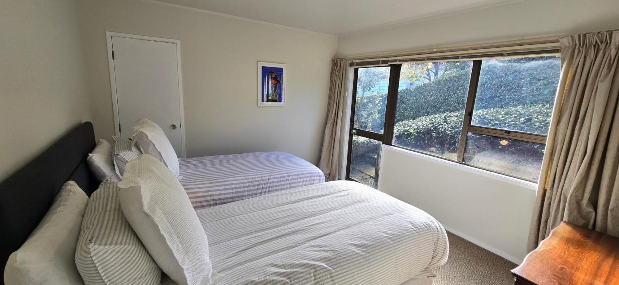 2 Bedroom Home, City And Sea Views Auckland Eksteriør billede