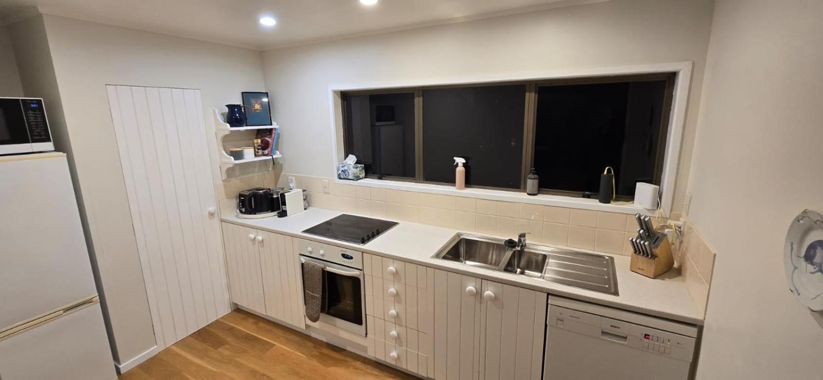 2 Bedroom Home, City And Sea Views Auckland Eksteriør billede